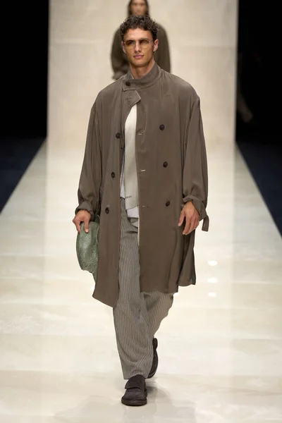 Look 53